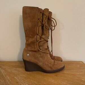 UGG Wedge Heel Boots Tan Suede Lace-Up Cozy Fall Winter Fur Boot 9 Elsey Brown